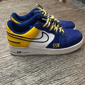 Nike Golden State Warriors special edition size 7 men’s
